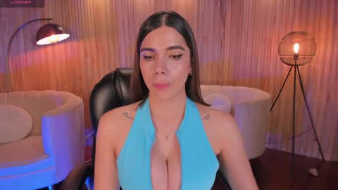 AMY WALKER online show from January 3, 2025, 1:25 pm