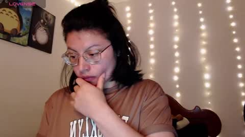 Snapshot of amywine7 chatting on February 27, 2025, 4:09 am Amy online show from February 27, 2025, 4:09 am