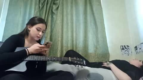 Snapshot of amywinks chatting on April 15, 2026, 12:45 pm amywinks online show from April 15, 2026, 12:45 pm