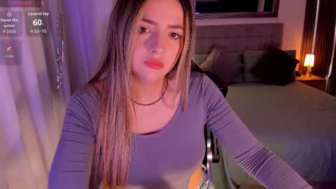 Snapshot of amywoods chatting on November 1, 2025, 2:30 pm online show from November 1, 2025, 2:30 pm