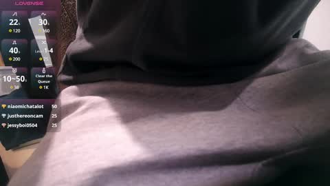 Snapshot of an4y8ot chatting on March 4, 2025, 11:51 am A online show from March 4, 2025, 11:51 am