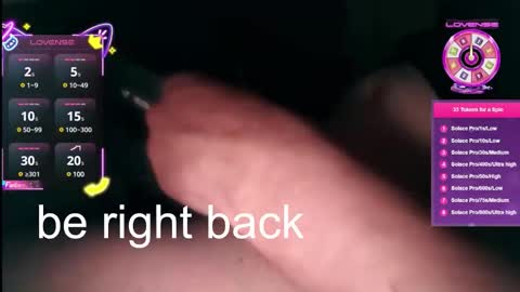 Snapshot of an4y8ot chatting on October 31, 2025, 9:10 am A online show from October 31, 2025, 9:10 am