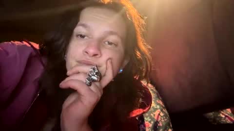 an_e333 online show from November 4, 2025, 5:06 am