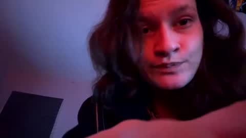 an_e333 online show from November 10, 2025, 9:03 pm