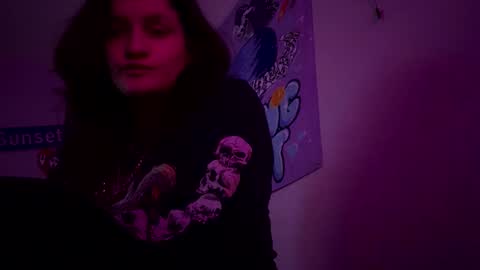 an_e333 online show from November 13, 2025, 8:57 am