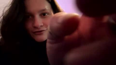 an_e333 online show from November 13, 2025, 9:03 pm