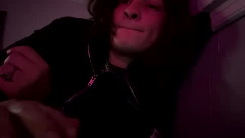 an_e333 online show from November 17, 2025, 5:46 am