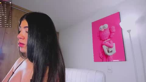 Snapshot of ana__f chatting on September 15, 2025, 7:25 pm Ana online show from September 15, 2025, 7:25 pm