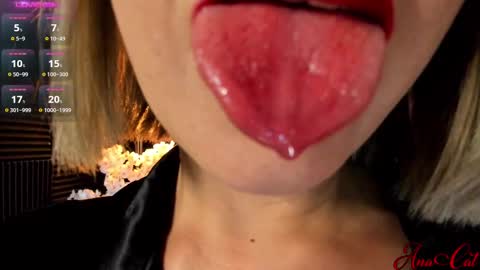 Ana online show from October 3, 2025, 2:47 pm