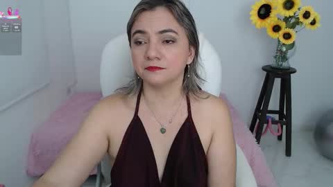 Snapshot of ana_hotmilf chatting on September 22, 2025, 11:51 pm Ana online show from September 22, 2025, 11:51 pm