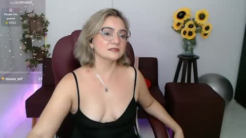  Ana  online show from April 27, 2026, 10:52 pm