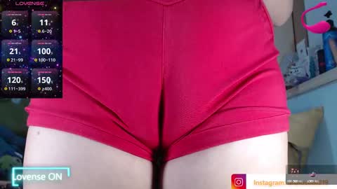 Snapshot of ana_loveee chatting on September 30, 2025, 7:52 pm Ana lopez - Cameltoe girl online show from September 30, 2025, 7:52 pm