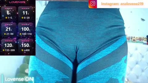 Snapshot of ana_loveee chatting on April 23, 2026, 2:41 pm Ana lopez - Cameltoe girl online show from April 23, 2026, 2:41 pm
