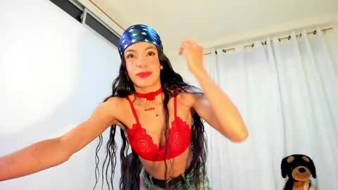 Snapshot of ana_maria__25 chatting on May 20, 2026, 3:34 am Ana online show from May 20, 2026, 3:34 am