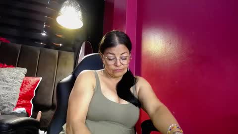 Ana online show from February 27, 2025, 7:47 pm