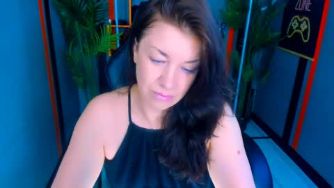 Ana online show from May 6, 2026, 9:47 am
