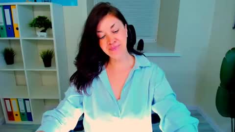Ana online show from June 14, 2026, 2:24 am