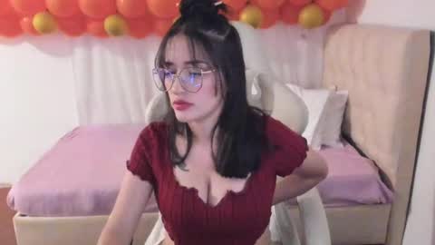 Im anna but you can call me as you want online show from February 23, 2025, 11:25 pm