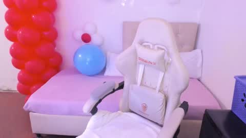 Snapshot of ana_ruuh chatting on March 6, 2026, 11:56 pm Im anna but you can call me as you want online show from March 6, 2026, 11:56 pm