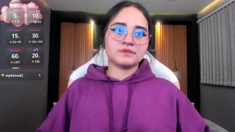 Ana online show from January 10, 2025, 8:37 pm