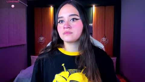 Ana online show from September 10, 2025, 8:42 pm