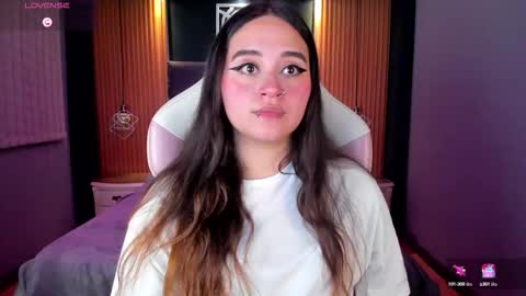 Ana online show from September 24, 2025, 8:45 pm