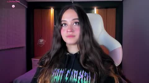 Ana online show from September 26, 2025, 9:08 pm