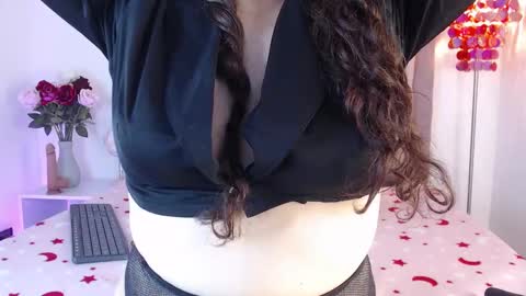 Snapshot of anaa_moon chatting on March 8, 2025, 6:10 am Ana Moon online show from March 8, 2025, 6:10 am