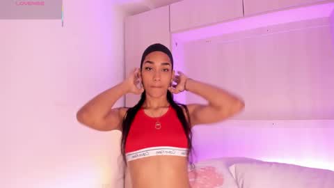 Snapshot of anaacollins_ chatting on October 23, 2025, 11:42 am anaacollins_ online show from October 23, 2025, 11:42 am