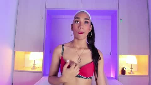 Snapshot of anaacollins_ chatting on October 25, 2025, 12:02 pm anaacollins_ online show from October 25, 2025, 12:02 pm