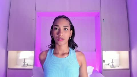 Snapshot of anaacollins_ chatting on May 21, 2026, 12:01 pm anaacollins_ online show from May 21, 2026, 12:01 pm