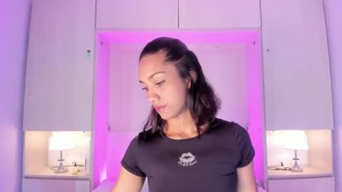 Snapshot of anaacollins_ chatting on June 14, 2026, 11:45 am anaacollins_ online show from June 14, 2026, 11:45 am