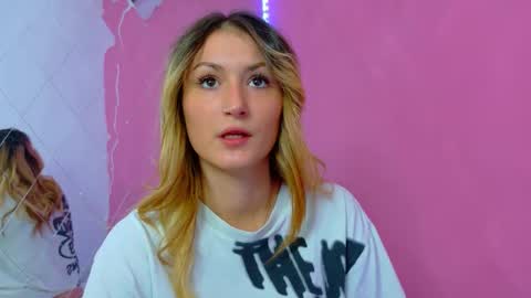 anaayss online show from October 16, 2025, 4:57 am