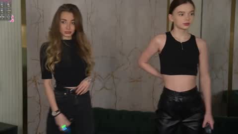 Snapshot of anabel054 chatting on March 2, 2025, 8:29 pm Anabel Kira Zlata Kira Elice Lana Dominika Sofy Kaila Bridget online show from March 2, 2025, 8:29 pm
