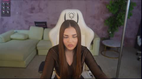 Snapshot of anabel054 chatting on November 8, 2025, 12:33 am Anabel Kira Zlata Kira Elice Lana Dominika Sofy Kaila Bridget online show from November 8, 2025, 12:33 am