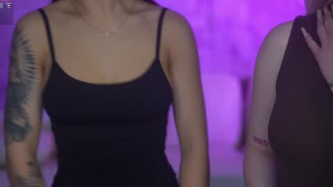 Snapshot of anabel054 chatting on December 17, 2025, 8:53 am Anabel Kira Zlata Kira Elice Lana Dominika Sofy Kaila Bridget online show from December 17, 2025, 8:53 am