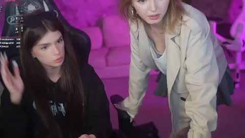 Anabel Kira Zlata Kira Elice Lana Dominika Sofy Kaila Bridget online show from June 18, 2026, 9:19 pm