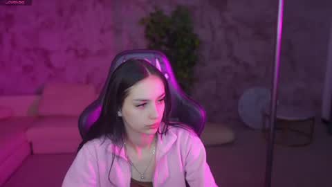 Anabel Kira Zlata Kira Elice Lana Dominika Sofy Kaila Bridget online show from June 20, 2026, 3:42 am