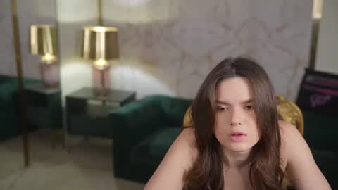 Sweet girls online show from June 17, 2026, 10:39 am
