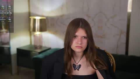 Sweet girls online show from June 18, 2026, 9:19 pm