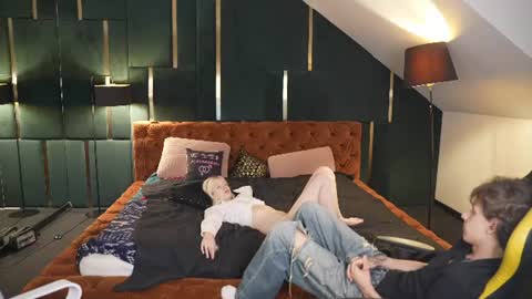 Sweet girls online show from July 28, 2026, 8:52 pm