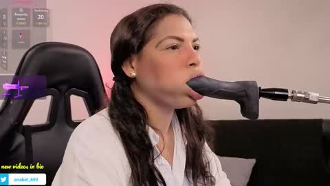 anabel alice gandara  online show from October 5, 2025, 11:08 am