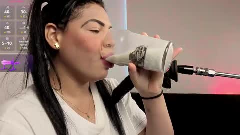 Anabel Alice Gandara online show from May 8, 2026, 12:43 pm