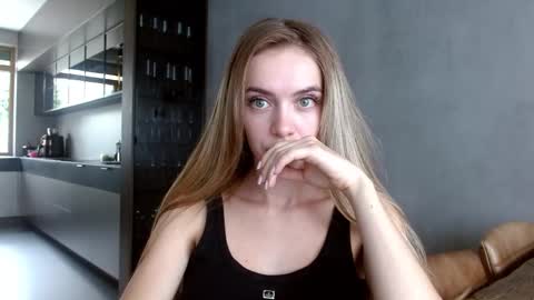 anabelka69 online show from September 17, 2025, 9:11 am