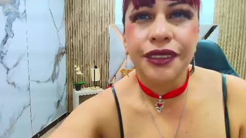 Snapshot of anabella_thompson chatting on June 20, 2026, 11:35 am Anabella online show from June 20, 2026, 11:35 am