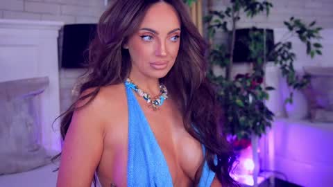 anabellastar online show from February 10, 2026, 4:38 am