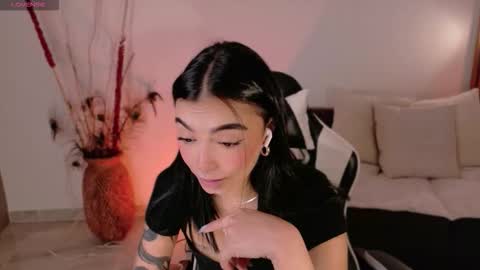 ANABEL WOLF  online show from March 23, 2026, 4:11 pm