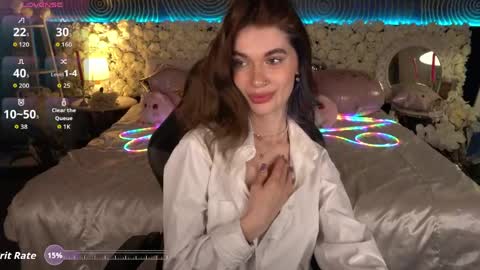 Nika online show from April 28, 2026, 7:30 pm