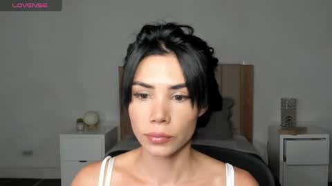Snapshot of anahenao chatting on June 29, 2026, 10:32 pm Ana Henao or Annie... Follow me ahenaocb Insta X online show from June 29, 2026, 10:32 pm