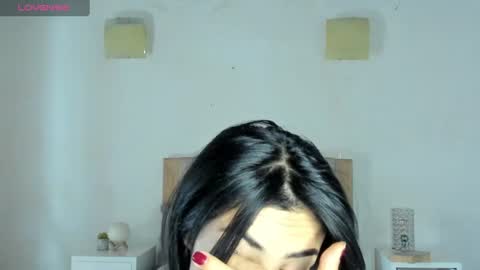 Snapshot of anahenao chatting on July 1, 2026, 3:45 pm Ana Henao or Annie... Follow me ahenaocb Insta X online show from July 1, 2026, 3:45 pm